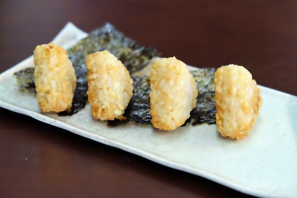 台中西區｜結露草上．預約制獨立咖啡館，充滿日式禪意氛圍 @飛天璇的口袋