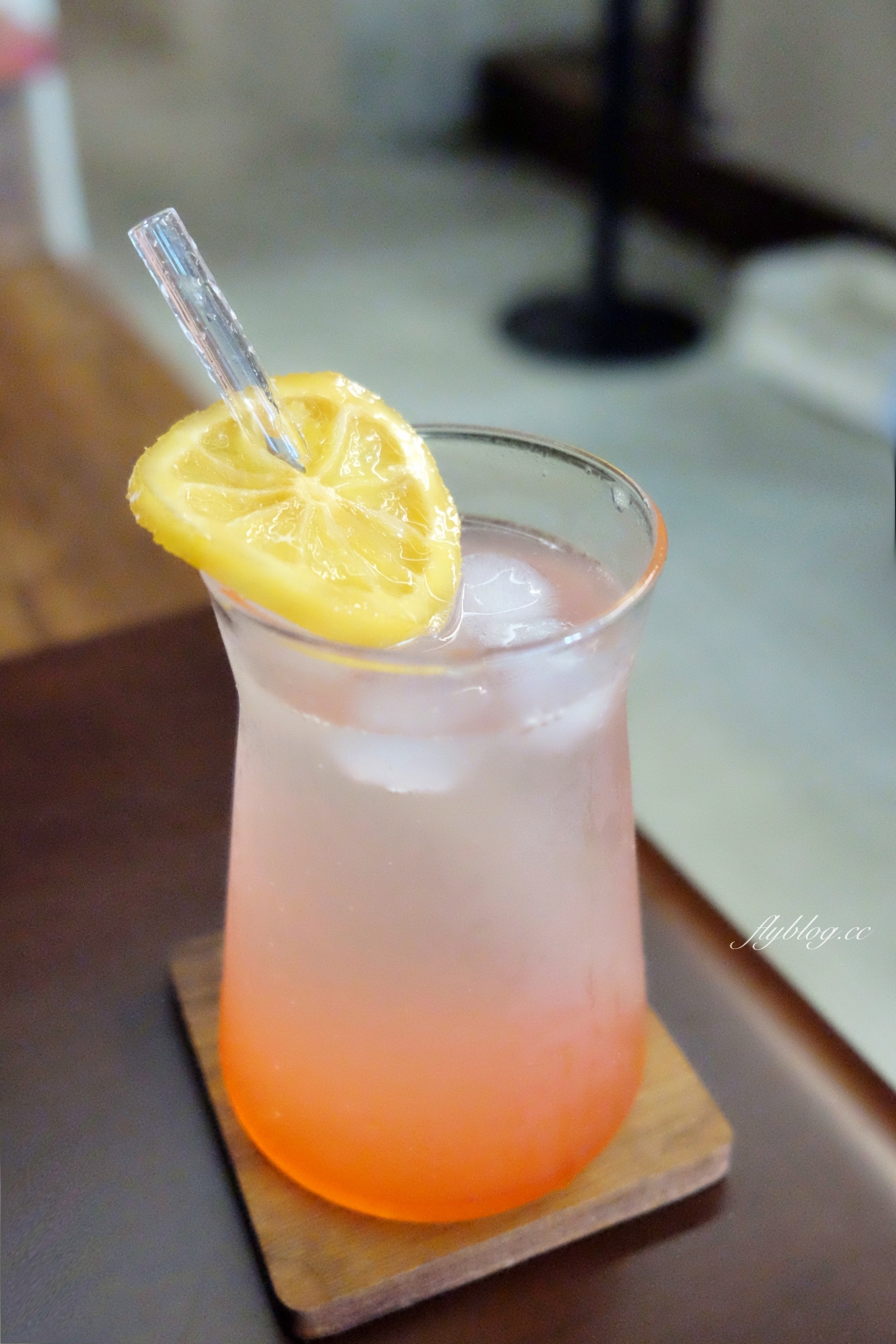 台中西區｜結露草上．預約制獨立咖啡館，充滿日式禪意氛圍 @飛天璇的口袋