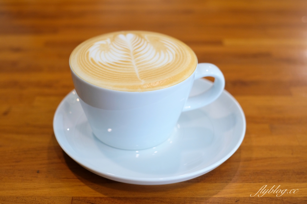 台中西區｜珈琲院．美軍宿舍所改建，存中街20年老字號咖啡館 @飛天璇的口袋