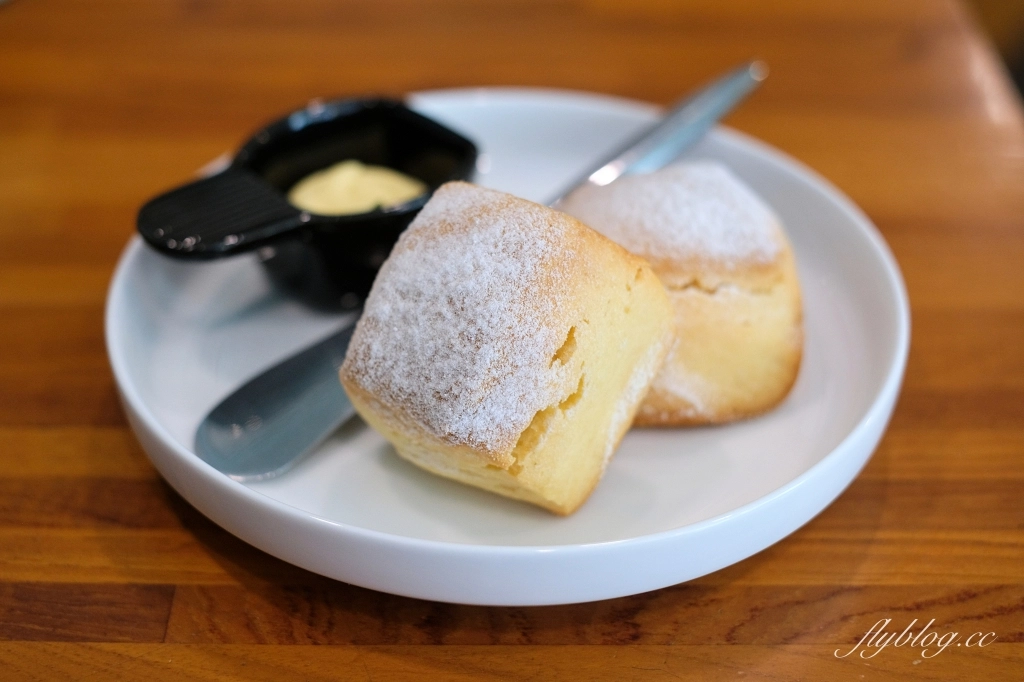 台中西區｜珈琲院．美軍宿舍所改建，存中街20年老字號咖啡館 @飛天璇的口袋