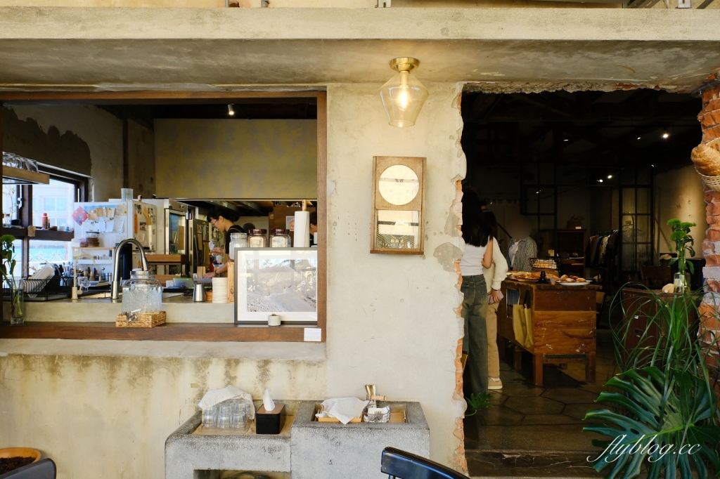 屏東恆春｜伯虎在二樓．墾丁老屋咖啡館，喝咖啡之前請先打卡 @飛天璇的口袋