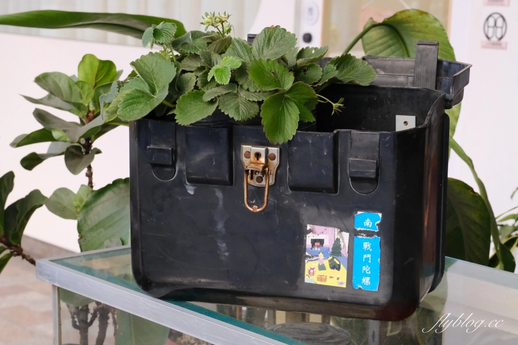 台中北區｜有己咖啡．宛如走進華燈初上場景，台中深夜咖啡館推薦 @飛天璇的口袋