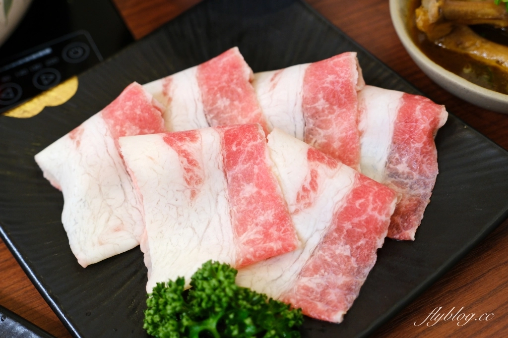 台中西區｜如嬌花膠雞鍋物．榮獲台灣500盤推薦，台灣首間花膠雞鍋物品牌 @飛天璇的口袋