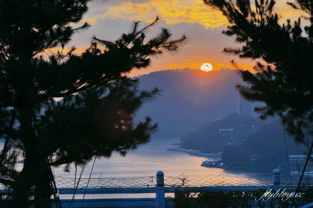 南投魚池｜文武廟年梯步道．挑戰366階的生日階梯，欣賞漂亮日落美景 @飛天璇的口袋