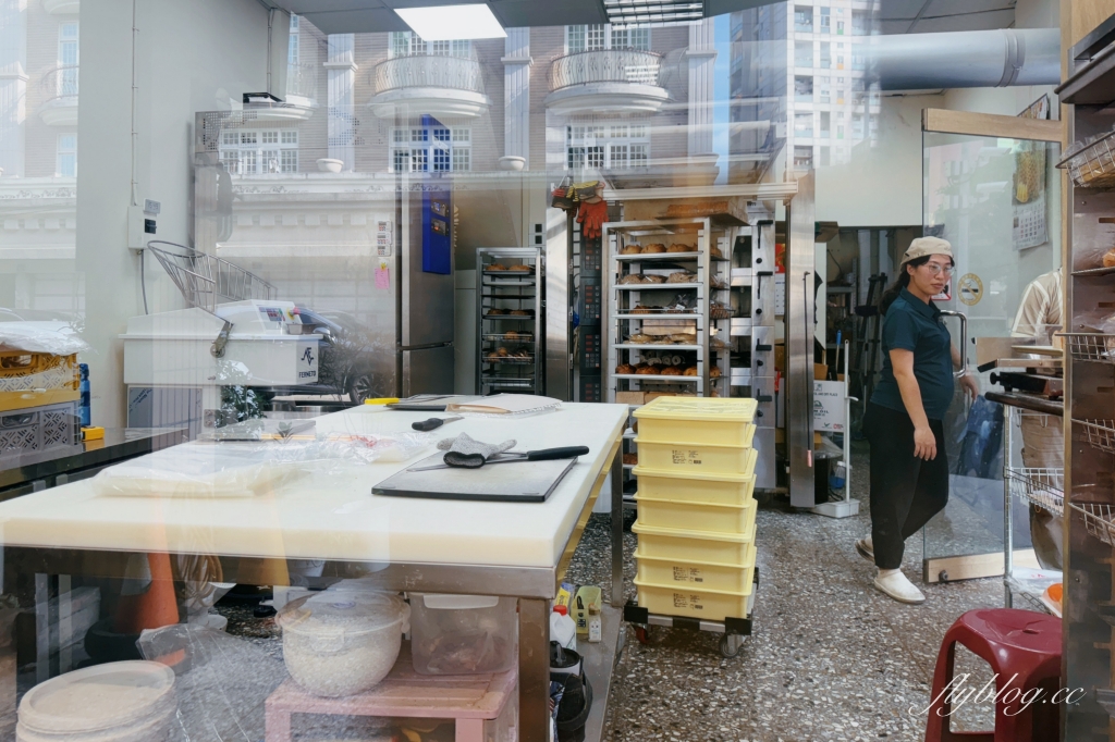 台中北區|蓓得酸種麵包工作室.台中酸麵包專賣店,一個星期只營業兩天 @飛天璇的口袋 台中北區|蓓得酸種麵包工作室.台中酸麵包專賣店,一個星期只營業兩天 @飛天璇的口袋