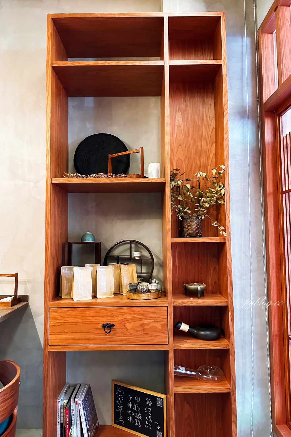 台中西區｜結露草上．預約制獨立咖啡館，充滿日式禪意氛圍 @飛天璇的口袋