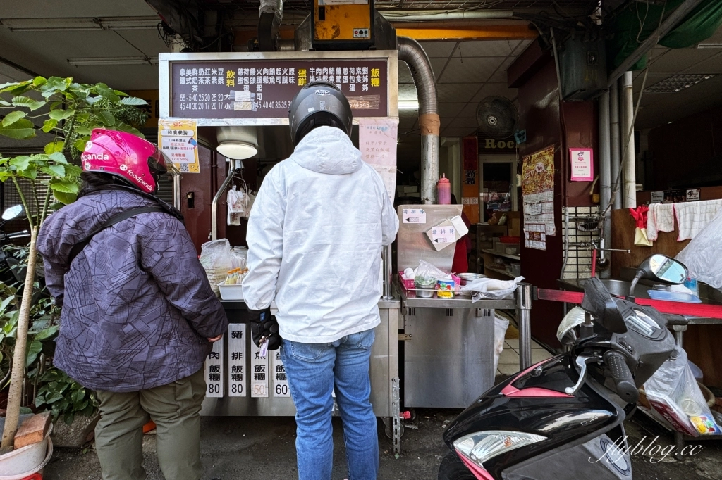 台中豐原|劉姊姊飯糰.豐原車站前人氣飯糰,吃的是學生時代的回憶 @飛天璇的口袋 台中豐原|劉姊姊飯糰.豐原車站前人氣飯糰,吃的是學生時代的回憶 @飛天璇的口袋