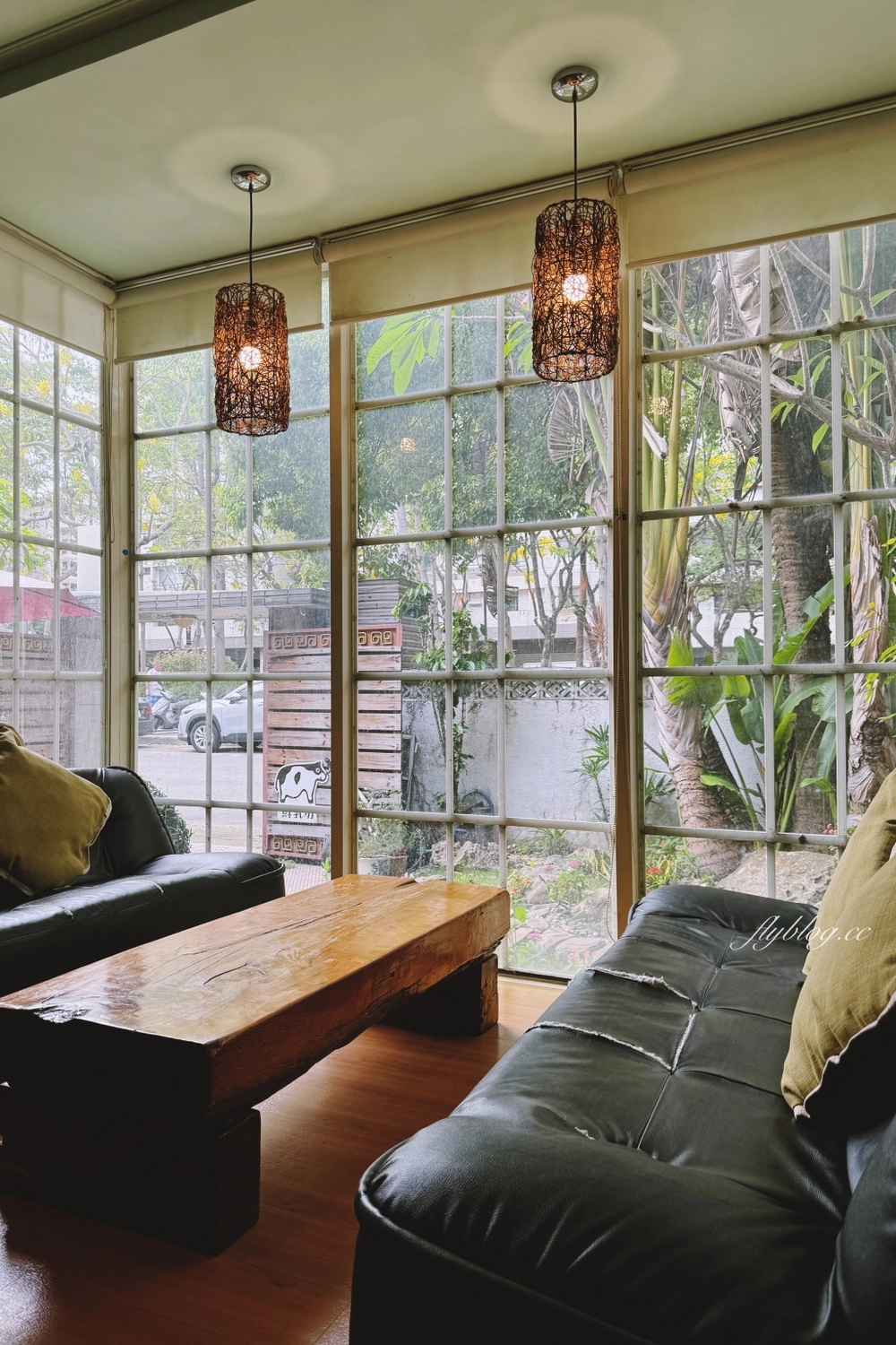 台中西區｜珈琲院．美軍宿舍所改建，存中街20年老字號咖啡館 @飛天璇的口袋