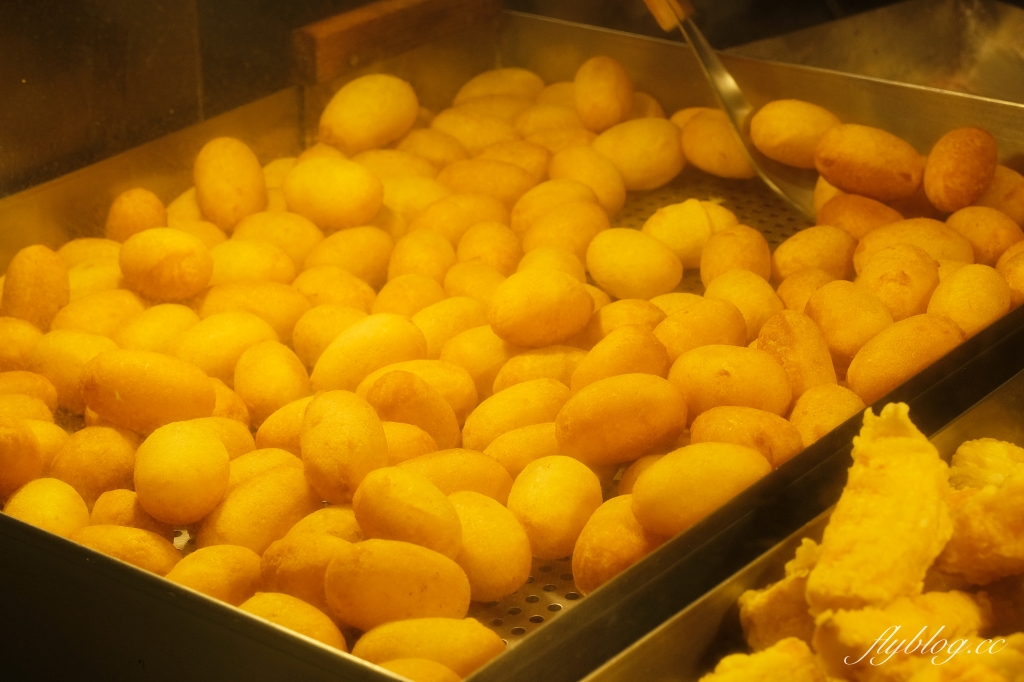 台中北屯｜可以可以地瓜球．台中連鎖地瓜球，外酥內Q又超大顆 @飛天璇的口袋