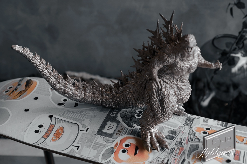 台中北屯｜ORIG BLACK DusK．暗黑系深夜咖啡館，早午餐甜點都好吃 @飛天璇的口袋