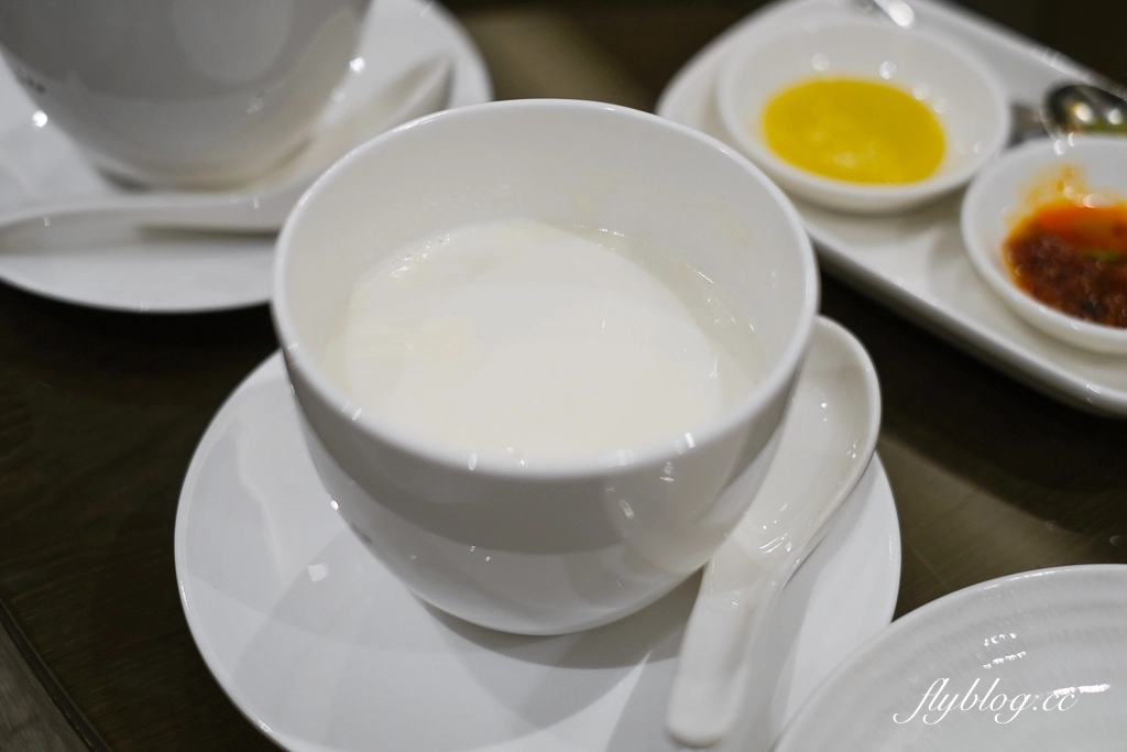 台北中正｜台北喜來登大飯店 辰園．保留經典港式飲茶推車，台灣米其林指南推薦 @飛天璇的口袋