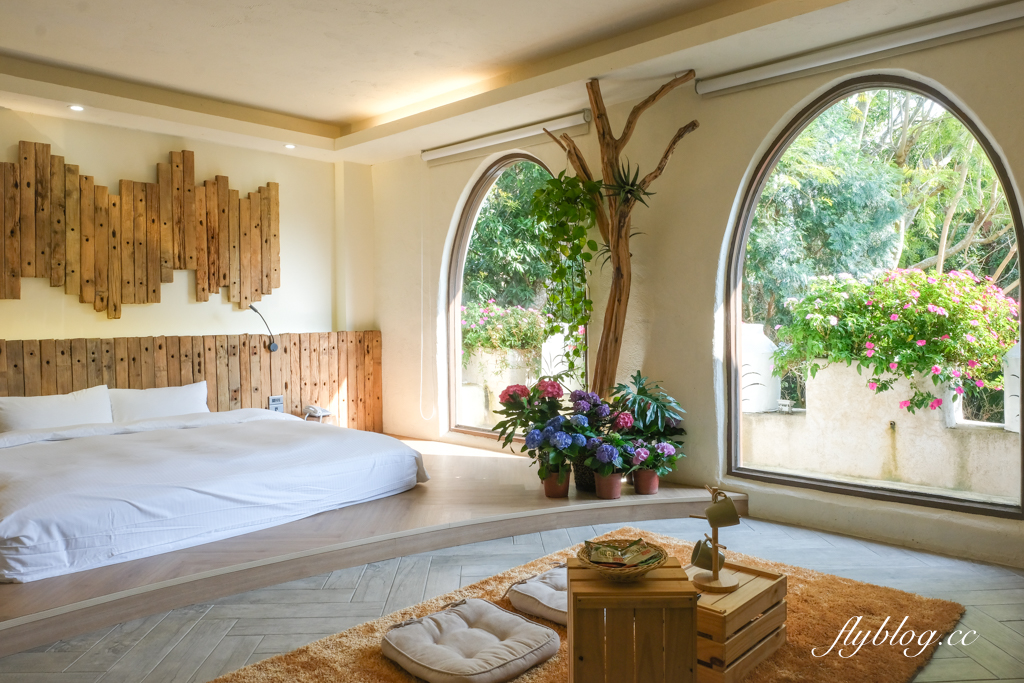 苗栗卓蘭｜花露精油城堡民宿．花露農場住宿區，季節限定繡球花房型 @飛天璇的口袋