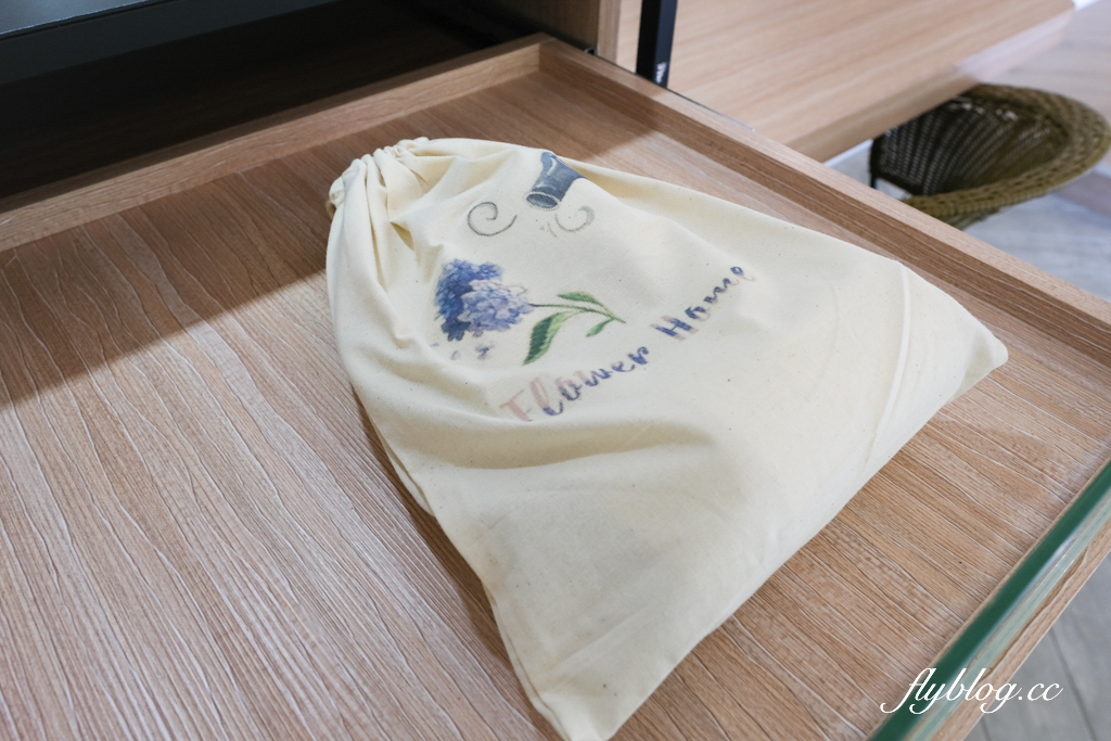 苗栗卓蘭｜花露精油城堡民宿．花露農場住宿區，季節限定繡球花房型 @飛天璇的口袋