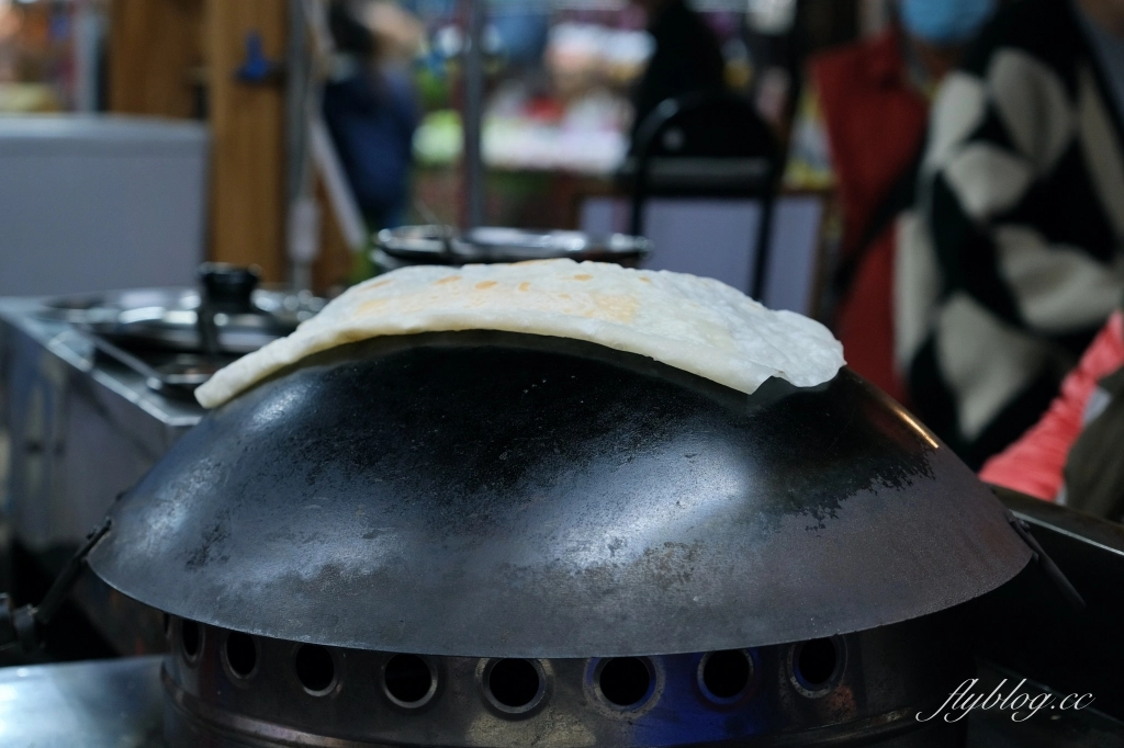 台中北屯｜印度阿三甩餅．旱溪夜市、大慶夜市和總站夜市都吃得到，現點現做手工甩餅 @飛天璇的口袋