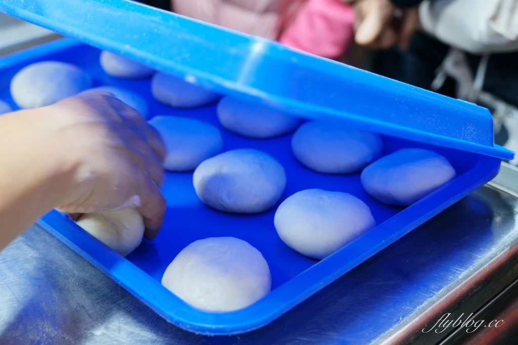 台中北屯｜印度阿三甩餅．旱溪夜市、大慶夜市和總站夜市都吃得到，現點現做手工甩餅 @飛天璇的口袋