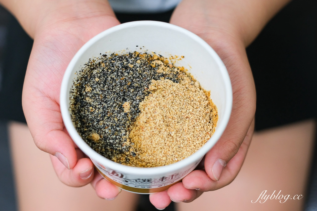 台中西屯｜真饌軒綠豆湯．各種古早味甜湯，燒麻糬也吃得到 @飛天璇的口袋