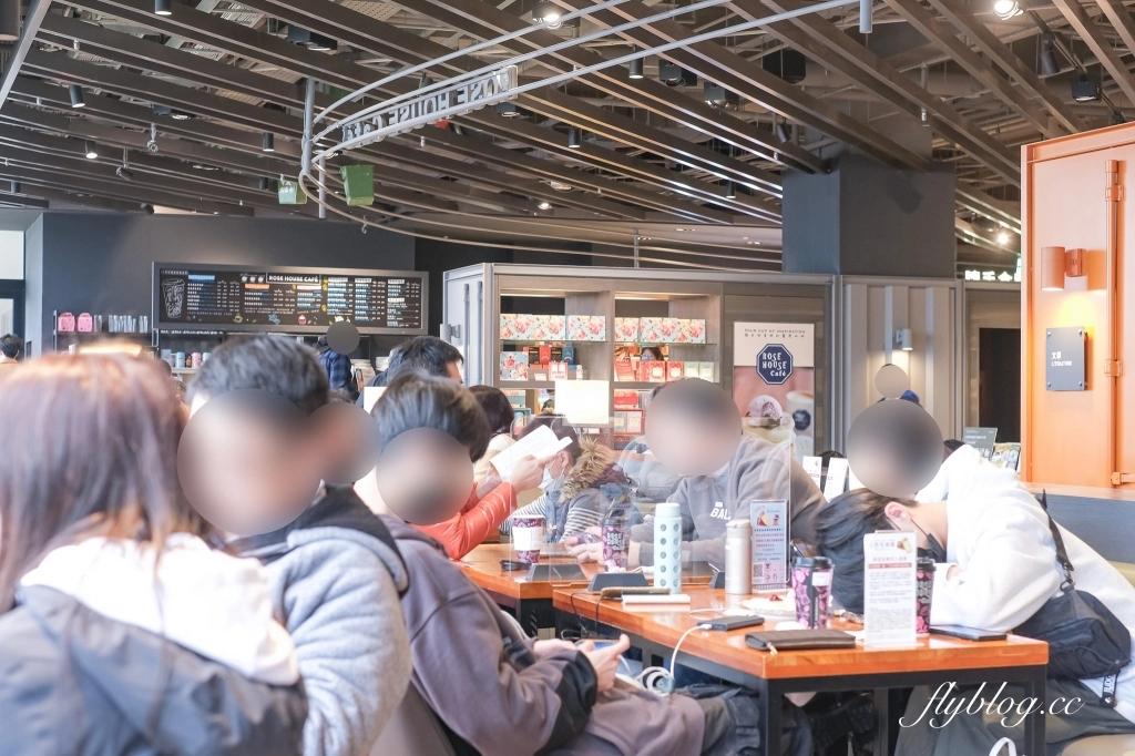 台中梧棲｜Rose House Cafe．古典玫瑰園新品牌，台中三井Outlet甜點下午茶 @飛天璇的口袋