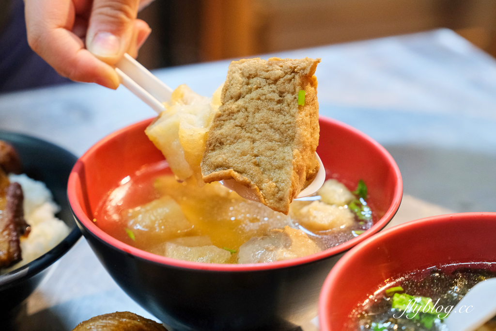 台中西屯｜肉燥兄弟魯肉飯．營業到深夜2點宵夜場，從路邊餐車到實體店面 @飛天璇的口袋