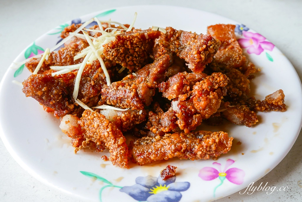 台中北區｜嘉義香菇肉焿．24小時營業爌肉飯，台中東興市場入口處 @飛天璇的口袋