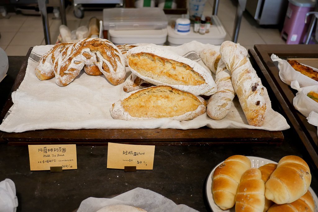 彰化溪州｜濁水溪旁邊．旅法烘焙師回鄉開的麵包店，營業時間以FB和IG公告為主 @飛天璇的口袋