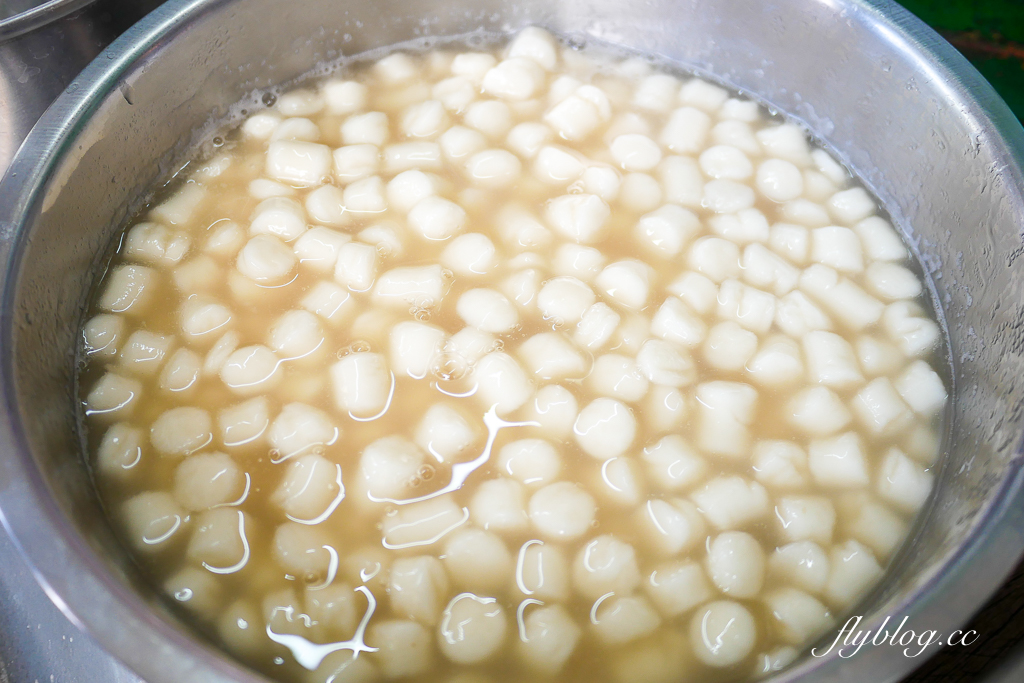 彰化溪州｜古早味圓仔冰．賣了快100年的冰店，溪州市場古早味美食 @飛天璇的口袋