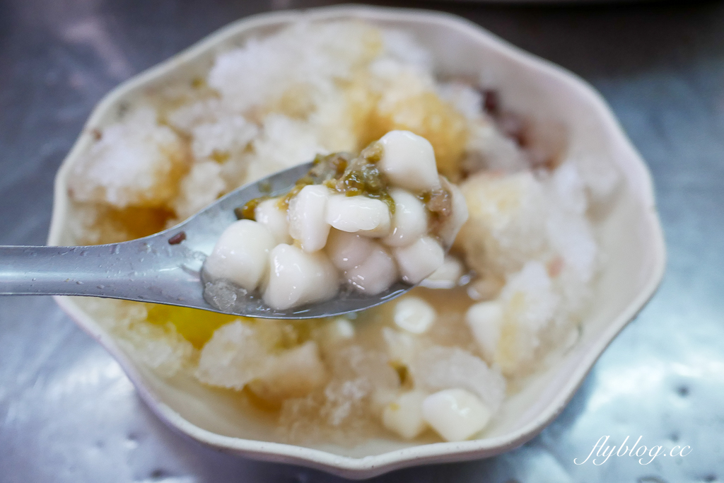 彰化溪州｜古早味圓仔冰．賣了快100年的冰店，溪州市場古早味美食 @飛天璇的口袋