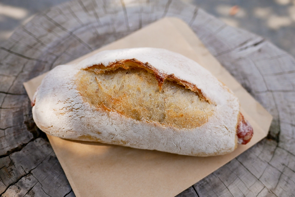 彰化溪州｜濁水溪旁邊．旅法烘焙師回鄉開的麵包店，營業時間以FB和IG公告為主 @飛天璇的口袋