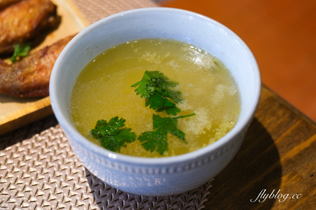 台中北屯｜莎莎島 Salsaland．台中唯一秘魯餐廳，結合南美洲與南洋料理 @飛天璇的口袋