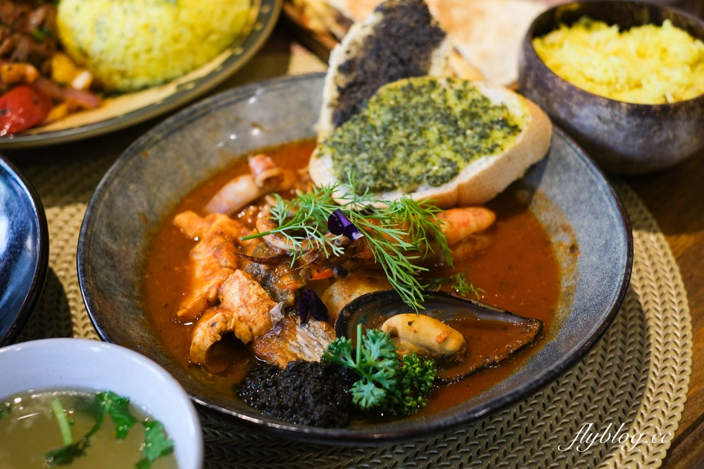 台中北屯｜莎莎島 Salsaland．台中唯一秘魯餐廳，結合南美洲與南洋料理 @飛天璇的口袋