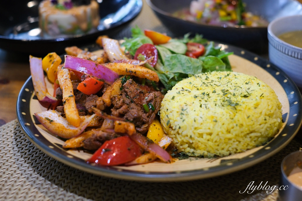 台中北屯｜莎莎島 Salsaland．台中唯一秘魯餐廳，結合南美洲與南洋料理 @飛天璇的口袋