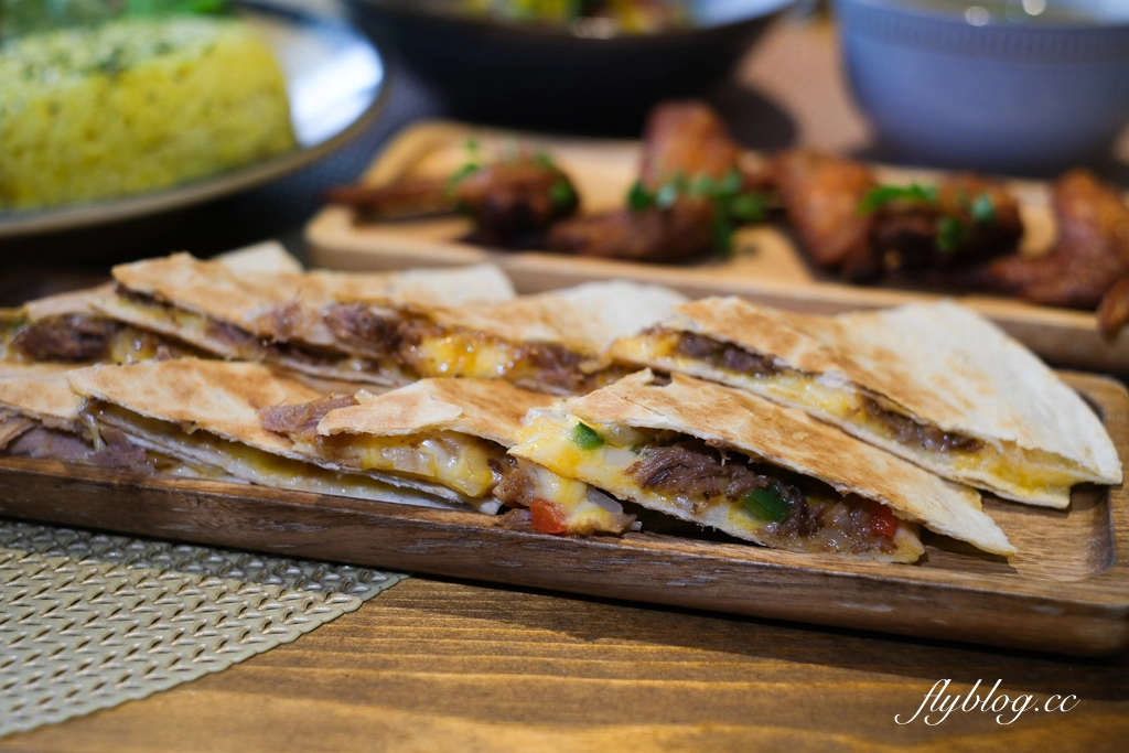 台中北屯｜莎莎島 Salsaland．台中唯一秘魯餐廳，結合南美洲與南洋料理 @飛天璇的口袋