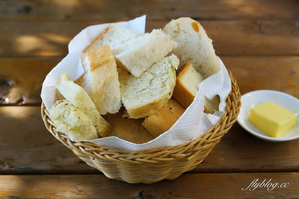 屏東恆春｜巴沙諾瓦餐廳．老闆是正宗法國人，墾丁南灣異國料理餐廳 @飛天璇的口袋