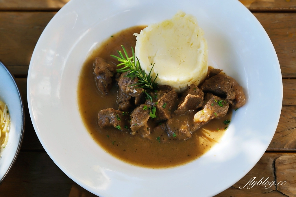 屏東恆春｜巴沙諾瓦餐廳．老闆是正宗法國人，墾丁南灣異國料理餐廳 @飛天璇的口袋