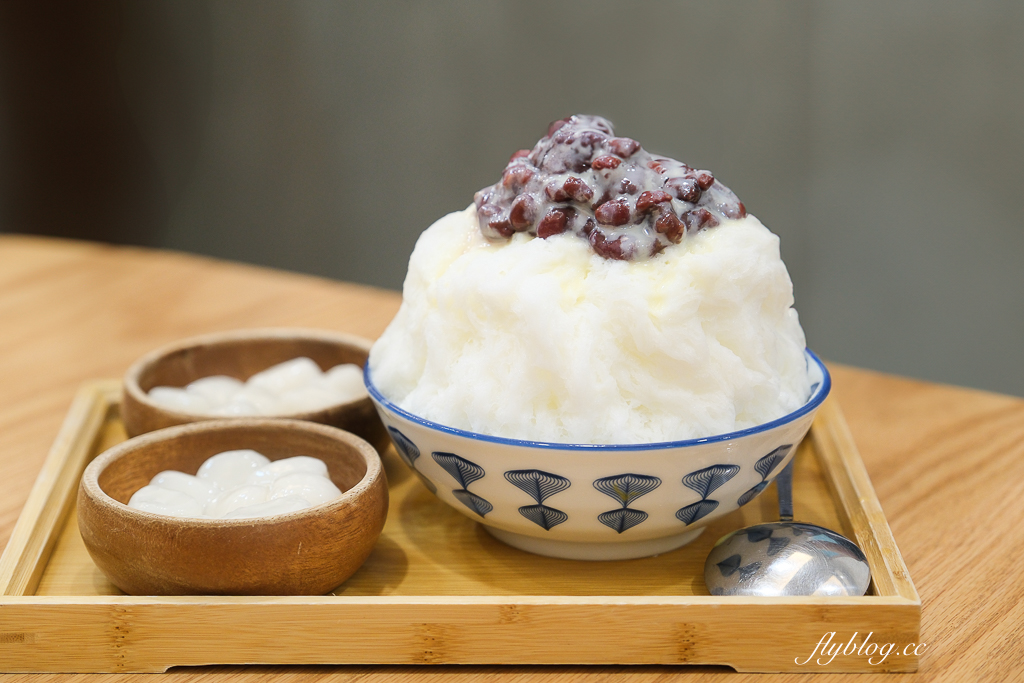 台中北區｜嘉良冰鎮 梅亭參店．太平生意最好的冰店進軍市區，40年老字號的古早味剉冰 @飛天璇的口袋