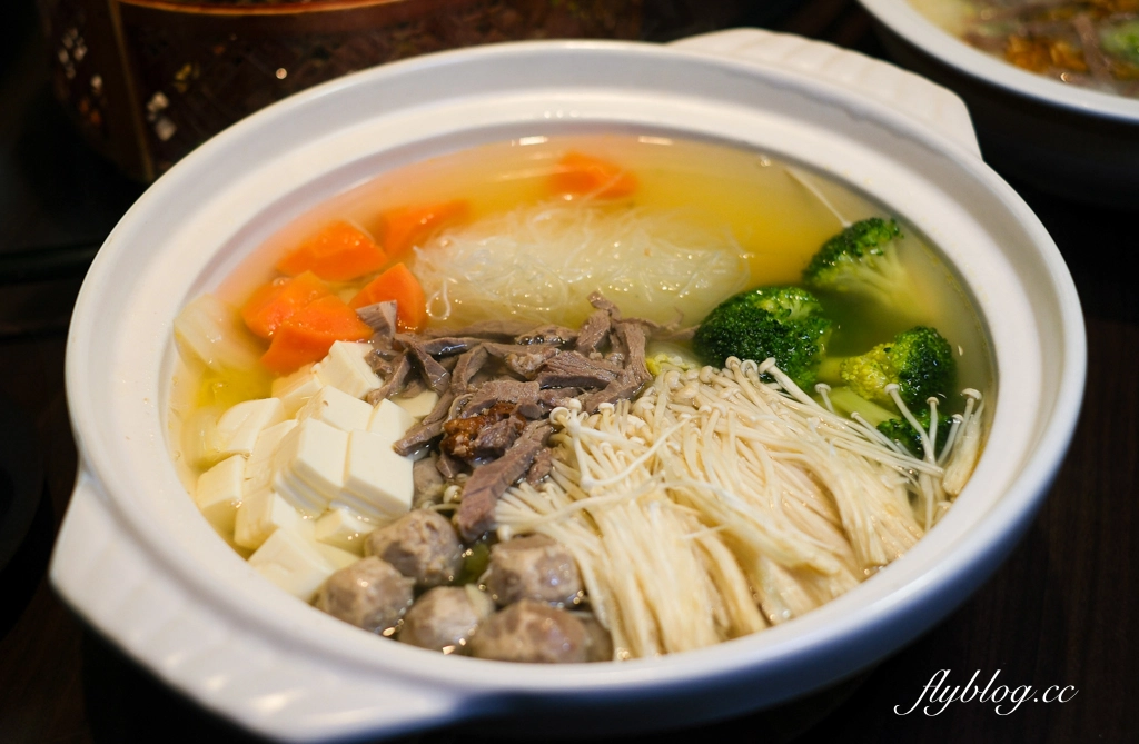 台中南屯｜東方龍古味今品料理．唯一台中米其林指南推薦燒鵝，經典台菜融入新創意 @飛天璇的口袋