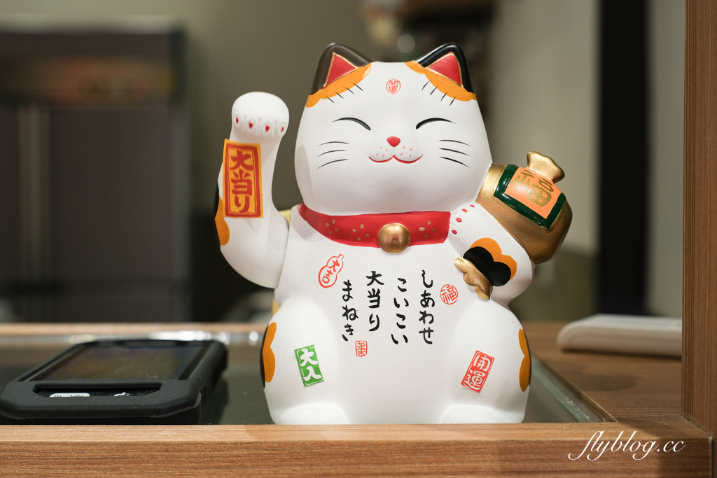 台中北區｜嘉良冰鎮 梅亭參店．太平生意最好的冰店進軍市區，40年老字號的古早味剉冰 @飛天璇的口袋