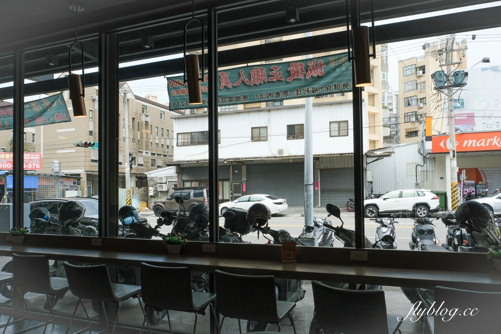 台中南屯｜八米澤鐵板燒．網友推薦的台中平價鐵板燒，食材新鮮飲料湯品喝到飽 @飛天璇的口袋