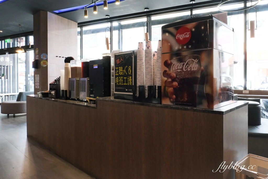 台中南屯｜八米澤鐵板燒．網友推薦的台中平價鐵板燒，食材新鮮飲料湯品喝到飽 @飛天璇的口袋