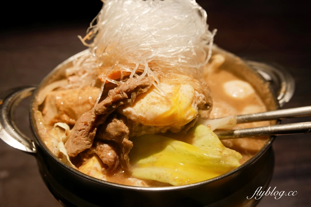 台中北區｜偈亭泡菜鍋．一中街小火鍋霸主，必點韓式泡菜鍋和牛奶起司鍋 @飛天璇的口袋