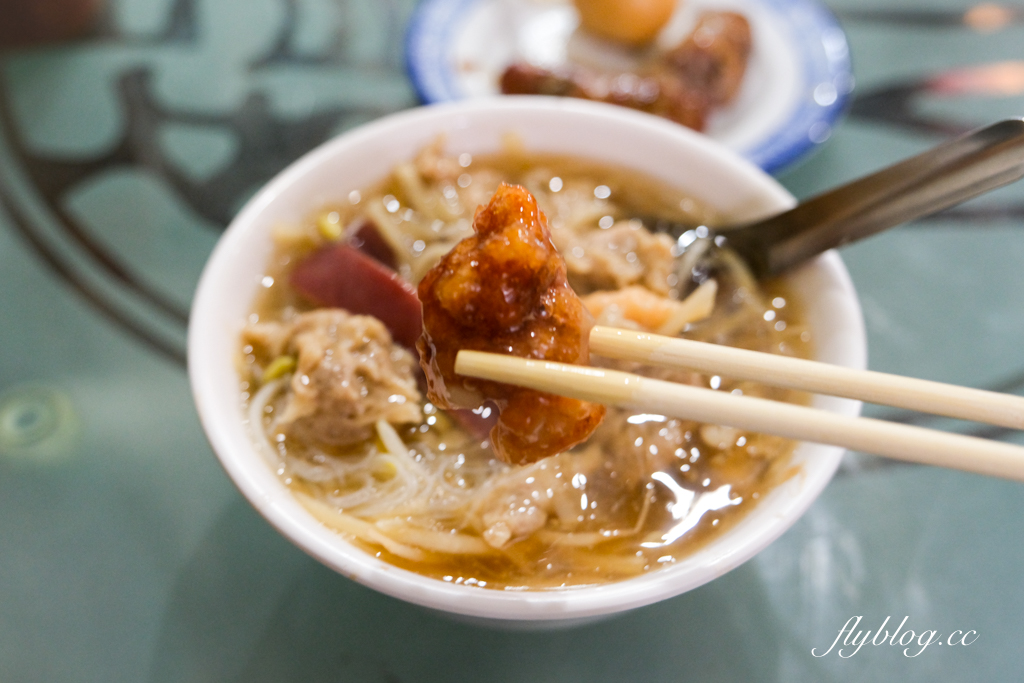 彰化鹿港｜龍山魷魚肉羹．鹿港在地50年老店，觀光客必吃美食 @飛天璇的口袋
