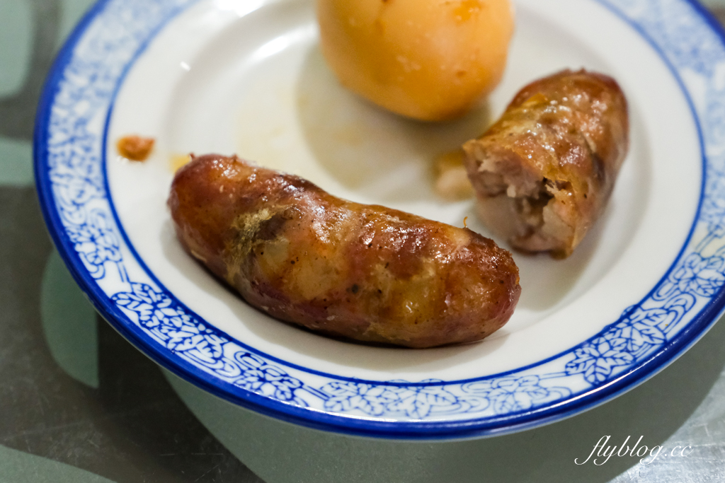 彰化鹿港｜龍山魷魚肉羹．鹿港在地50年老店，觀光客必吃美食 @飛天璇的口袋