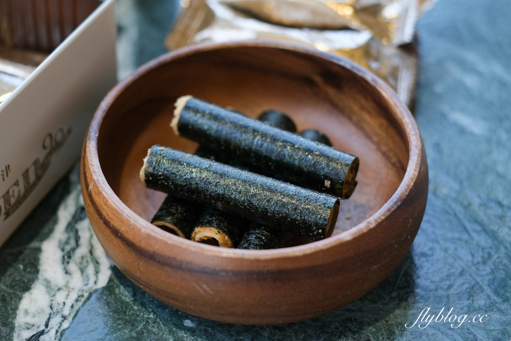 台中北屯｜久久津乳酪本舖．門市限定霜淇淋和炙燒乳酪，使用台灣在地食材師承日本職人精神 @飛天璇的口袋