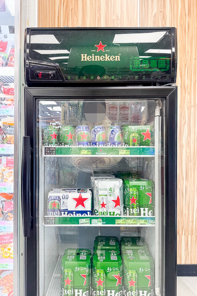 南投仁愛｜全家便利商店 清境雲海店．清境海拔最高便利商店，歐式城堡建築還有羊咩咩 @飛天璇的口袋