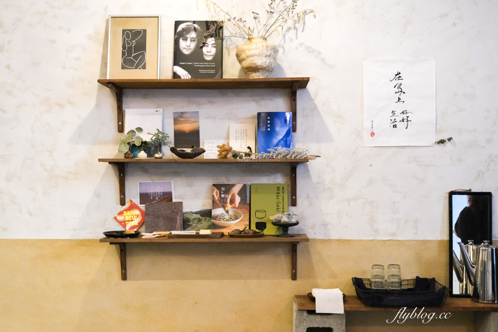 台中西區｜群島李季．從網路甜點工作室起家，台中老宅甜點咖啡館 @飛天璇的口袋