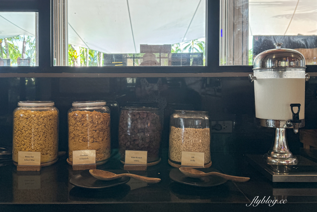 泰國攀牙｜La Flora Khao Lak Resort．攀牙五星級海邊渡假村，擁有露天游泳池和兒童俱樂部 @飛天璇的口袋