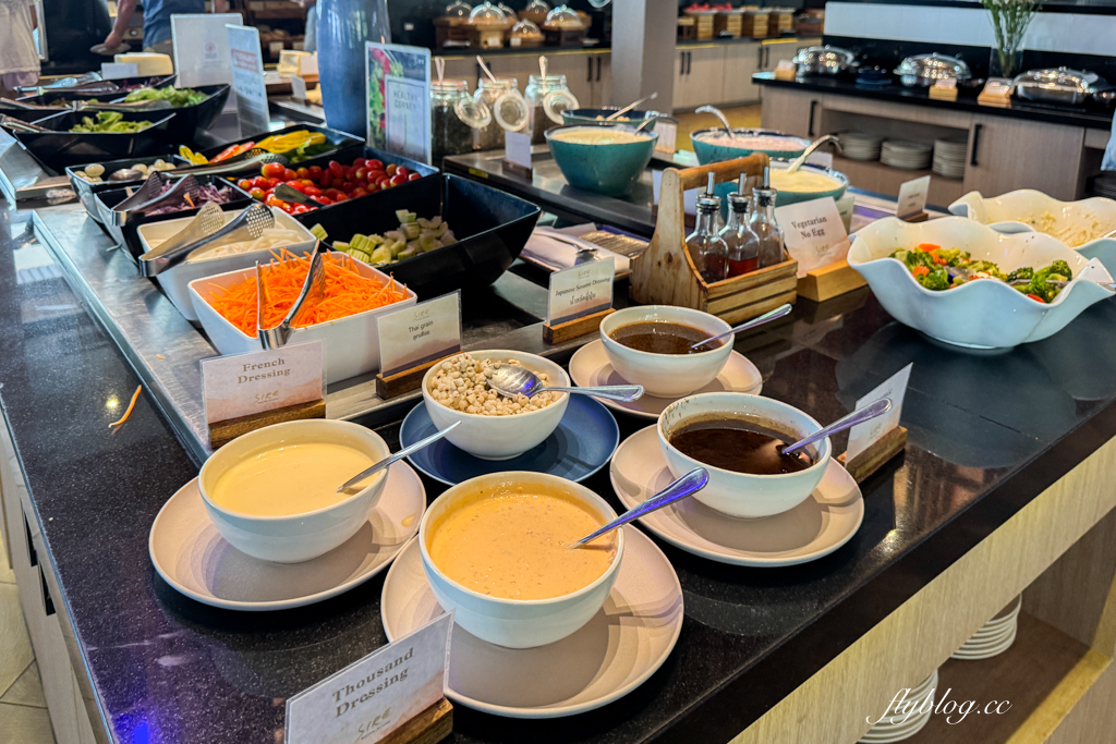 泰國攀牙｜La Flora Khao Lak Resort．攀牙五星級海邊渡假村，擁有露天游泳池和兒童俱樂部 @飛天璇的口袋