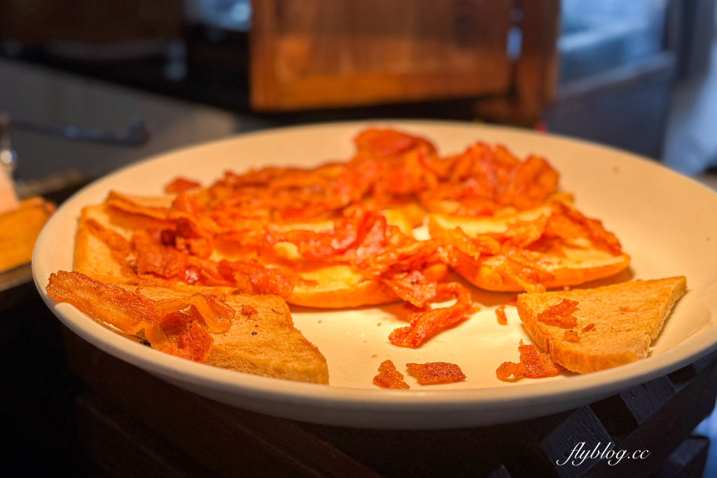 泰國攀牙｜La Flora Khao Lak Resort．攀牙五星級海邊渡假村，擁有露天游泳池和兒童俱樂部 @飛天璇的口袋