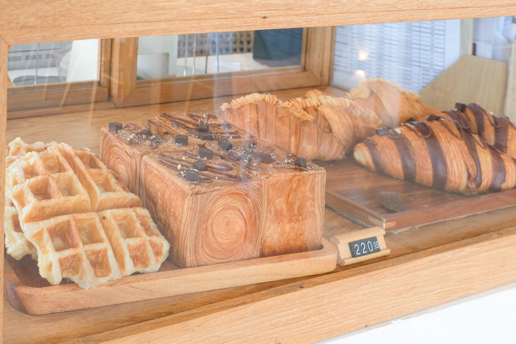 泰國攀牙｜Valhalla Teahouse．拷叻透明玻璃屋網美咖啡館，坐擁180度蔚藍海景 @飛天璇的口袋