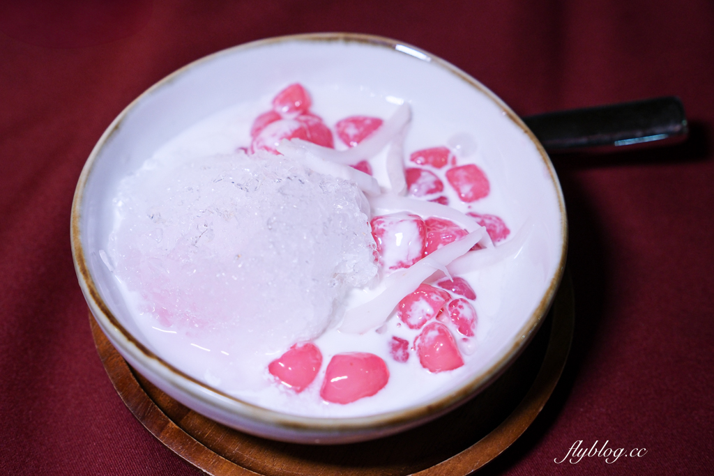 泰國攀牙｜Roilay Khaolak หรอยเล เขาหลัก．攀牙拷叻新開幕泰式餐廳，餐點新鮮美味還有現場演唱 @飛天璇的口袋