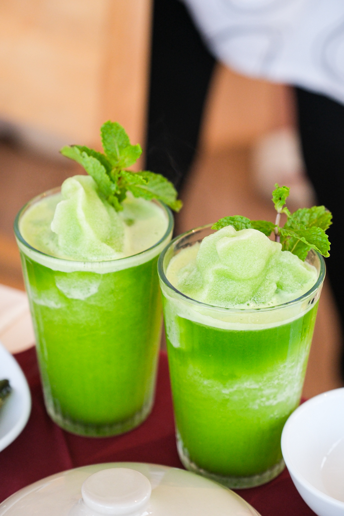 泰國攀牙｜Roilay Khaolak หรอยเล เขาหลัก．攀牙拷叻新開幕泰式餐廳，餐點新鮮美味還有現場演唱 @飛天璇的口袋